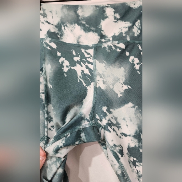 Balance Collection Womens Leggings Size L Green Tie-Dye Activewear Athleisure - Picture 2 of 9